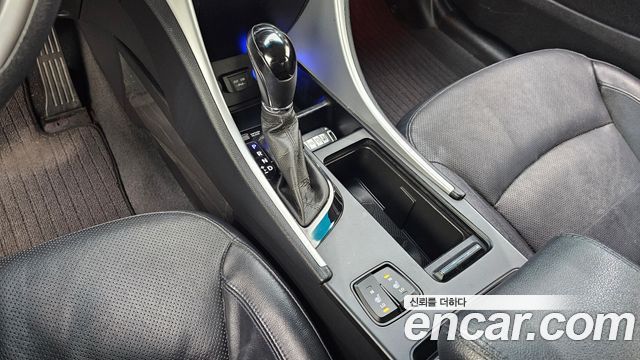 Hyundai Sonata 2012 — photo 9