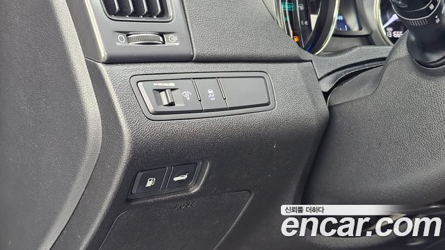 Hyundai Sonata 2012 — photo 15