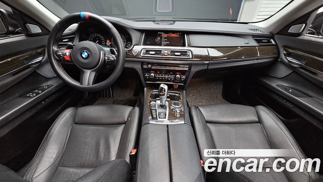 BMW 7-Series 2014 — photo 10