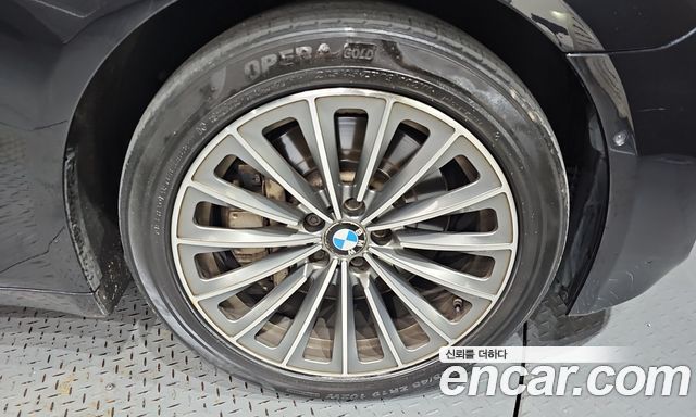 BMW 7-Series 2014 — photo 7