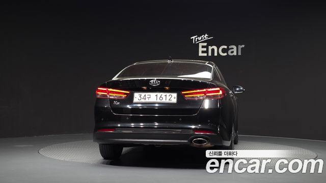 Kia K5 2016 — photo 4