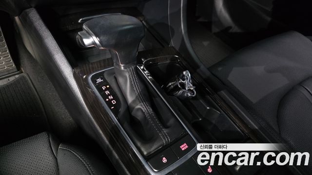 Kia K5 2016 — photo 12