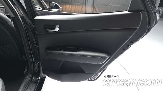 Kia K5 2016 — photo 15