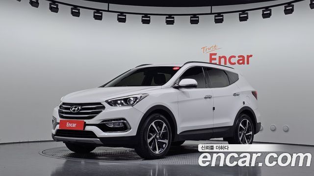 Hyundai Santafe 2016 — photo 1
