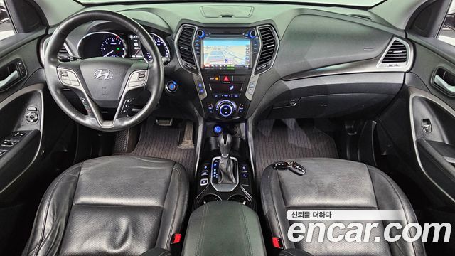 Hyundai Santafe 2016 — photo 10