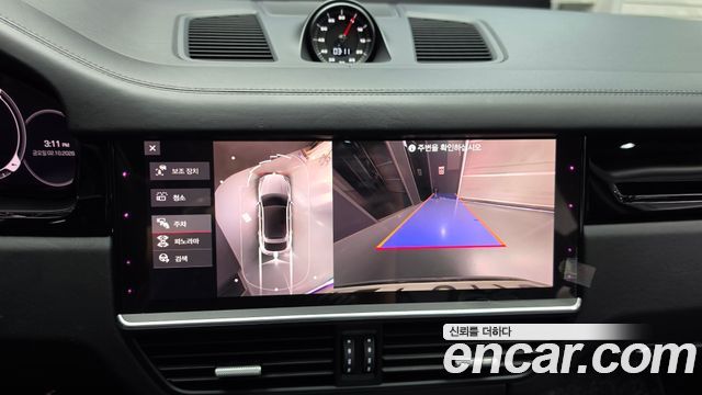 Porsche Cayenne 2021 — photo 20