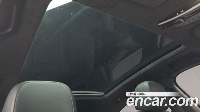 Porsche Cayenne 2021 — photo 25