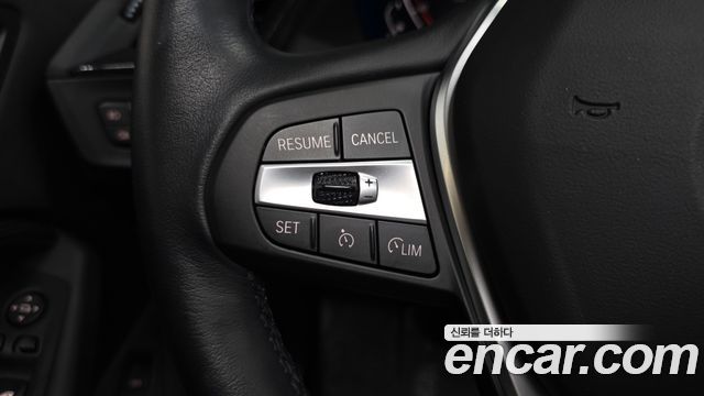 BMW 1-Series 2024 — photo 31