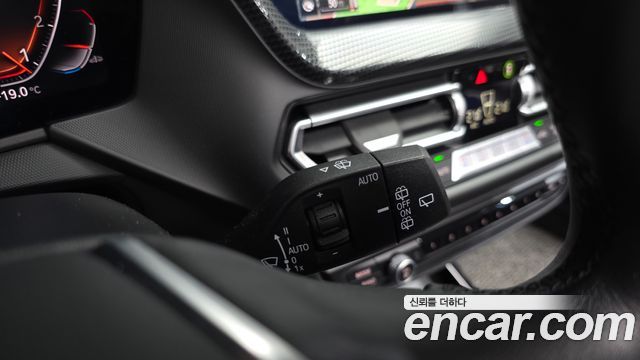 BMW 1-Series 2024 — photo 37