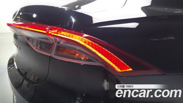 Hyundai Grandeur 2023 — photo 9