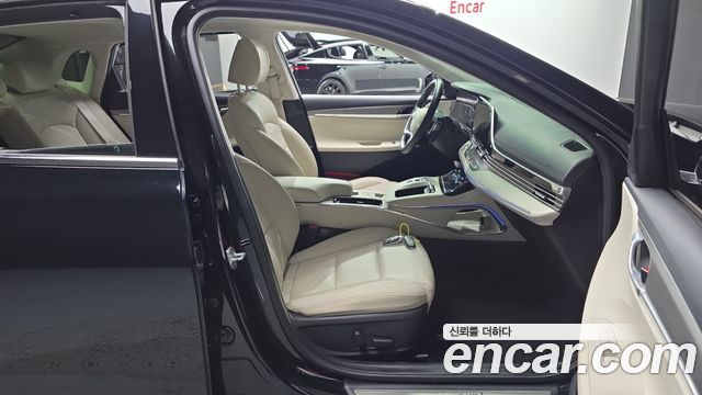 Hyundai Grandeur 2023 — photo 16