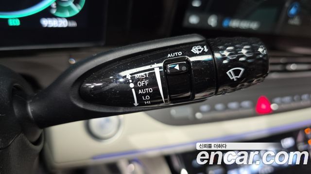 Hyundai Grandeur 2023 — photo 27