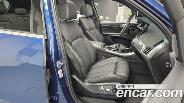 BMW X5 2023 — photo 16