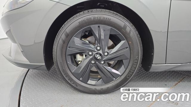 Hyundai AVANTE 2023 — photo 5
