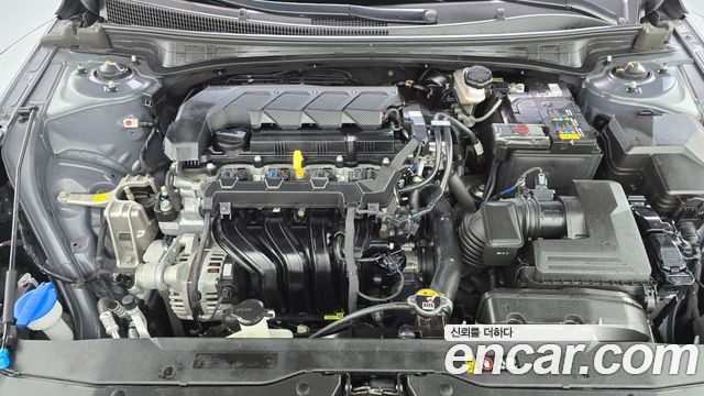 Hyundai AVANTE 2023 — photo 6