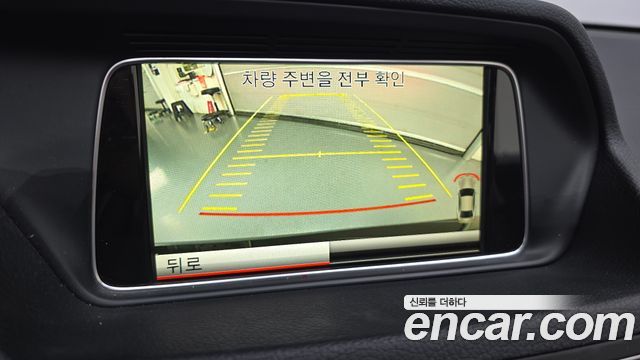 Mercedes-Benz E-Class 2015 — photo 16