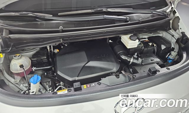 Hyundai Staria 2022 — photo 6