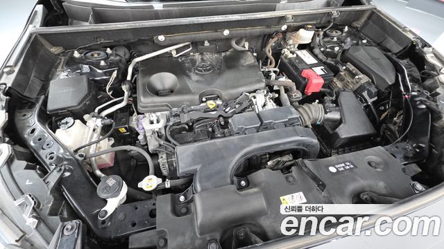 Toyota RAV4 2019 — photo 6