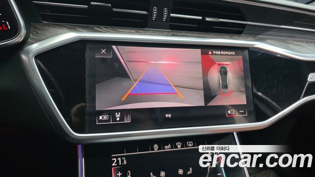 Audi A6 2020 — photo 21