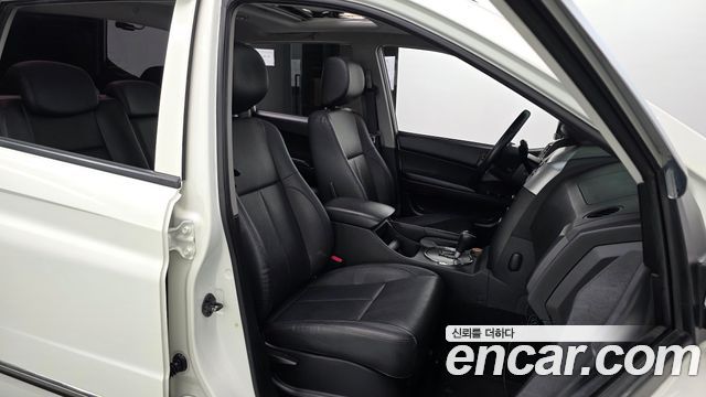 KG Mobility KORANDO 2017 — photo 11
