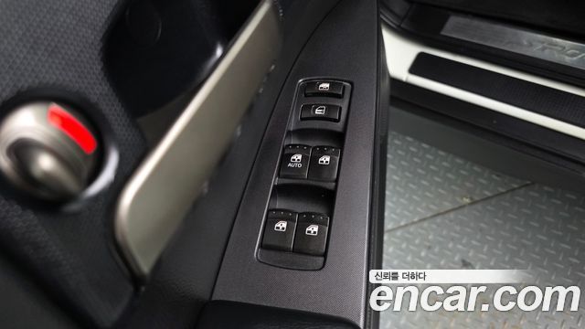 KG Mobility KORANDO 2017 — photo 17