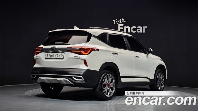 Kia Seltos 2020 — photo 2