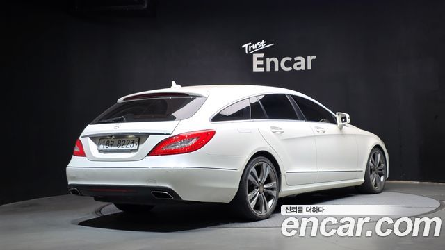 Mercedes-Benz CLS-Class 2013 — photo 2