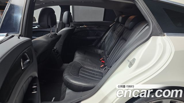 Mercedes-Benz CLS-Class 2013 — photo 12