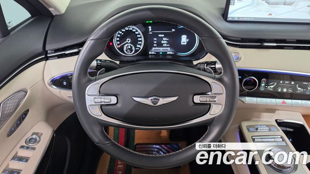 Genesis GV70 2024 — photo 19