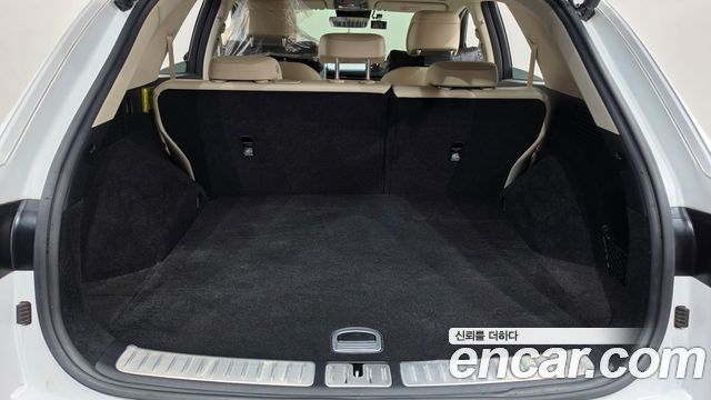 Genesis GV70 2024 — photo 24