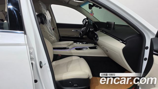 Genesis GV70 2024 — photo 16