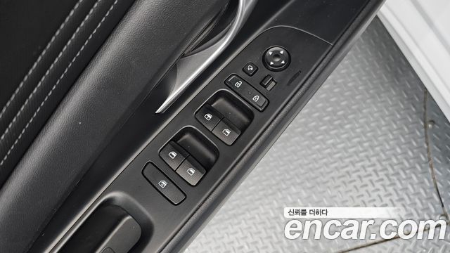 Hyundai AVANTE 2022 — photo 12