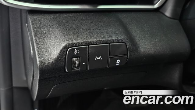 Hyundai AVANTE 2022 — photo 13