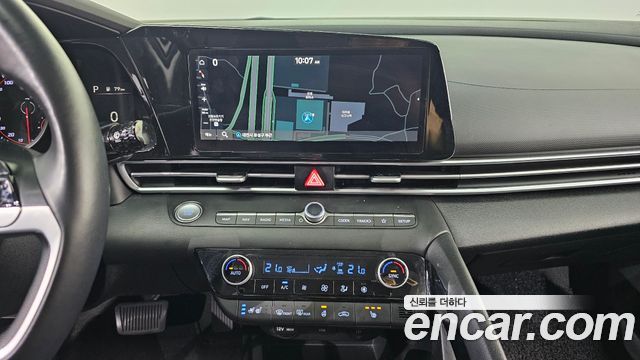 Hyundai AVANTE 2022 — photo 17