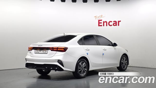 Kia K3 2022 — photo 2