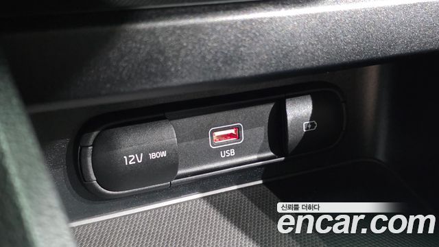 Kia K3 2022 — photo 20