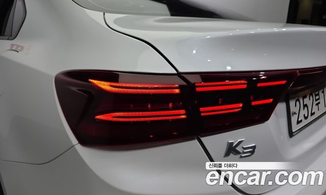 Kia K3 2022 — photo 9
