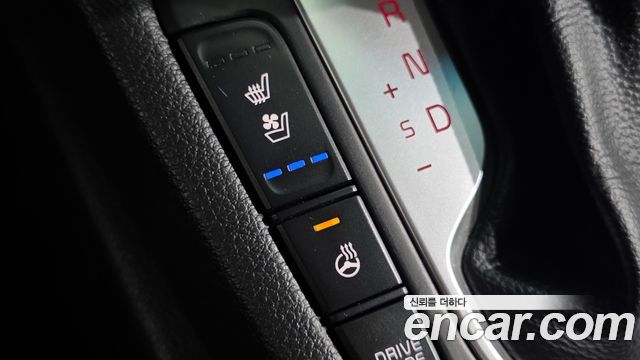 Kia K3 2022 — photo 30