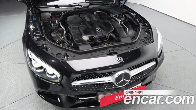 Mercedes-Benz SL-Class 2017 — photo 6
