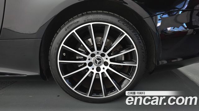 Mercedes-Benz SL-Class 2017 — photo 7