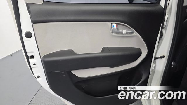 Kia RAY 2022 — photo 15