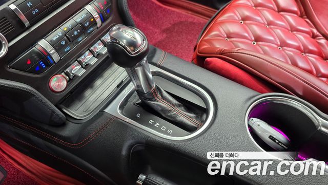 Ford Mustang 2019 — photo 9