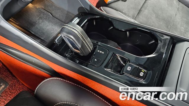Volvo XC40 2021 — photo 9
