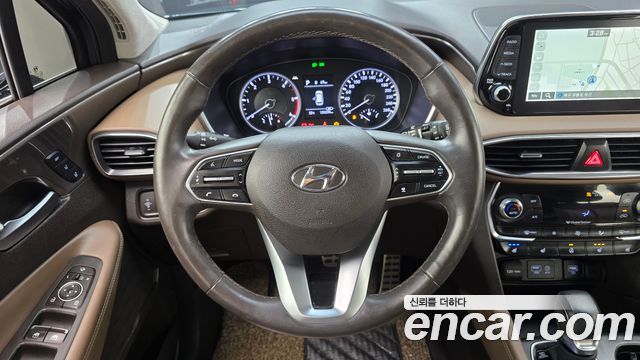 Hyundai Santafe 2019 — photo 19