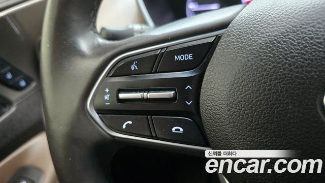 Hyundai Santafe 2019 — photo 22