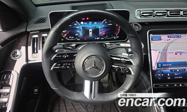 Mercedes-Benz S-Class 2022 — photo 20