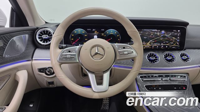 Mercedes-Benz CLS-Class 2021 — photo 20