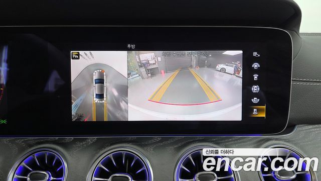 Mercedes-Benz CLS-Class 2021 — photo 21