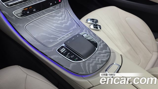 Mercedes-Benz CLS-Class 2021 — photo 34