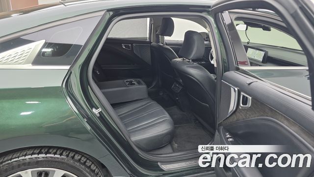 Kia K8 2022 — photo 11